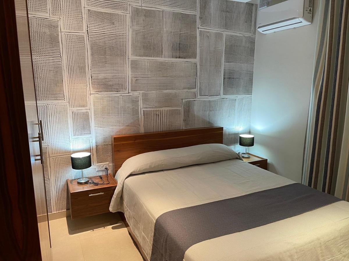 Deluxe Apartment With Pool In The Heart Of St Pauls Bay San Pawl il-Baħar Extérieur photo
