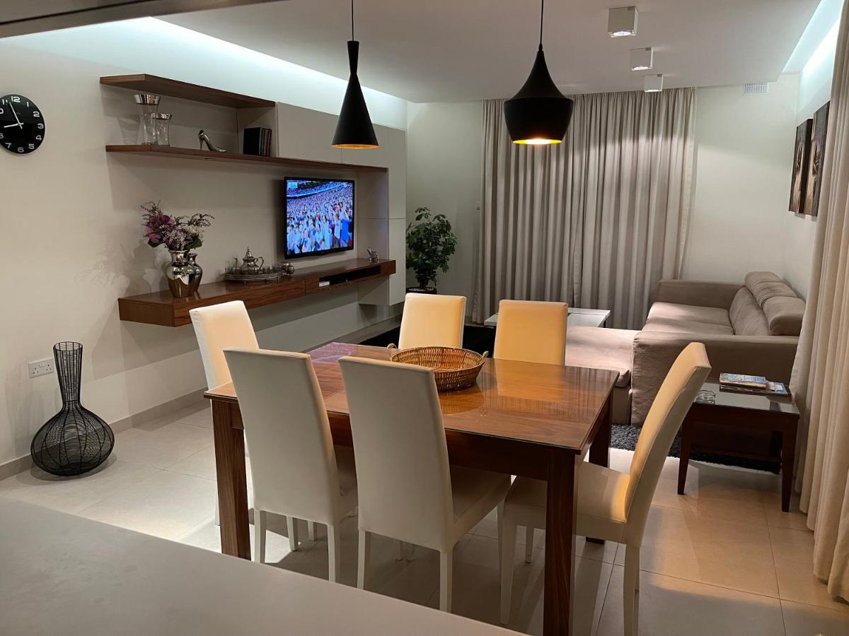 Deluxe Apartment With Pool In The Heart Of St Pauls Bay San Pawl il-Baħar Extérieur photo