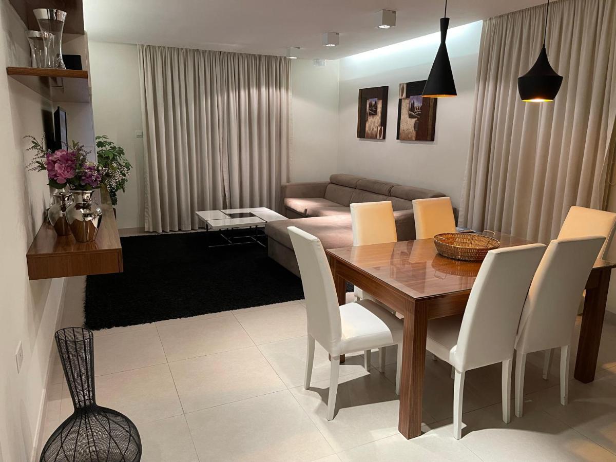 Deluxe Apartment With Pool In The Heart Of St Pauls Bay San Pawl il-Baħar Extérieur photo